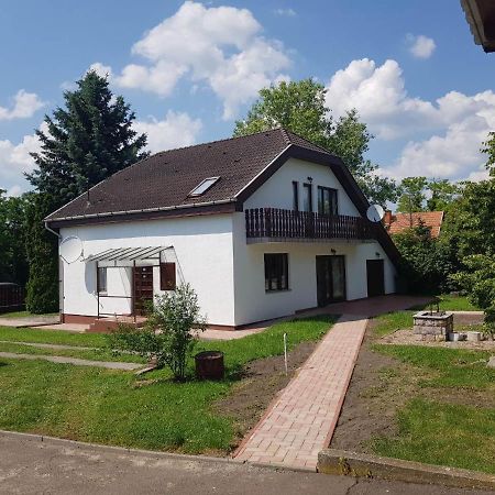 Czinege Vendégház - Nagy ház Poroszló Esterno foto